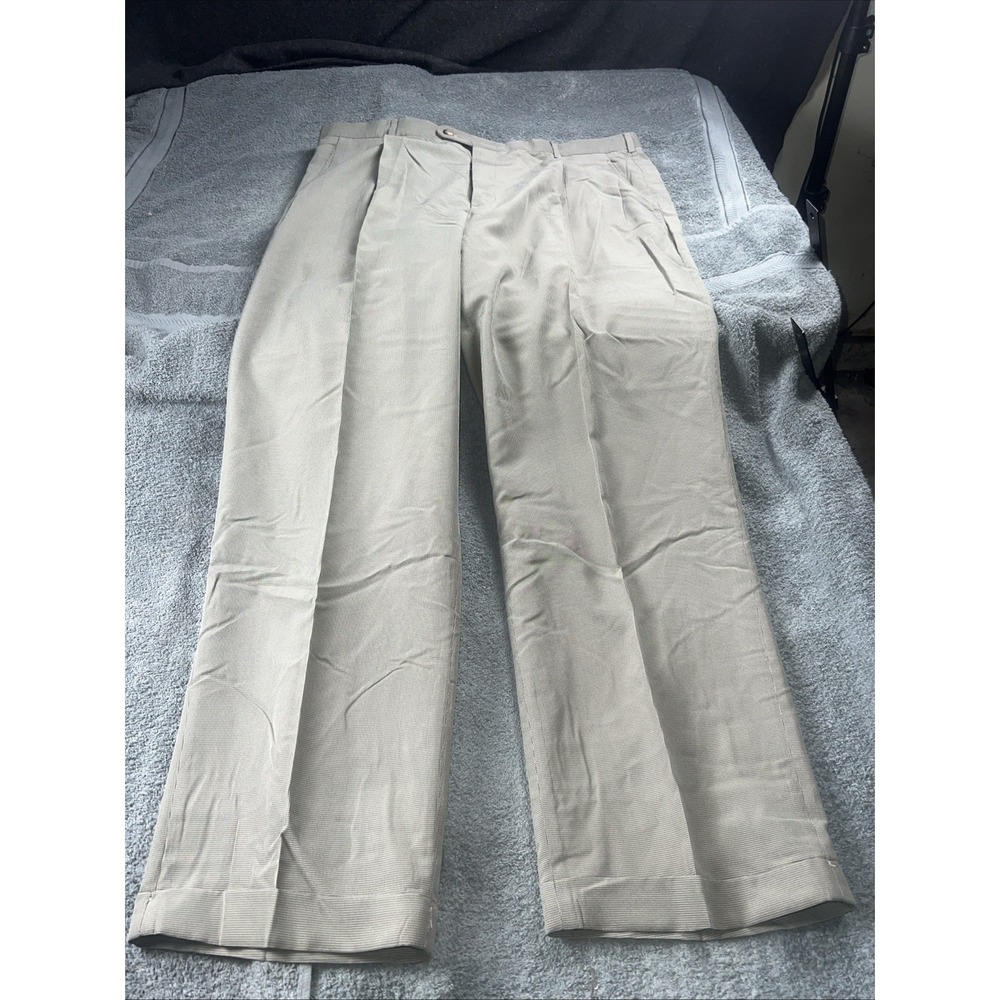 I) JoS. A. Bank Joe's‎ Casual Men's Business Casual Pants Cream 42WX32L  Cotton